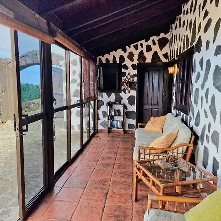 Chalet Mountain Rural House Teide Volcano By Hrtenerife Net Icod De Los Vinos