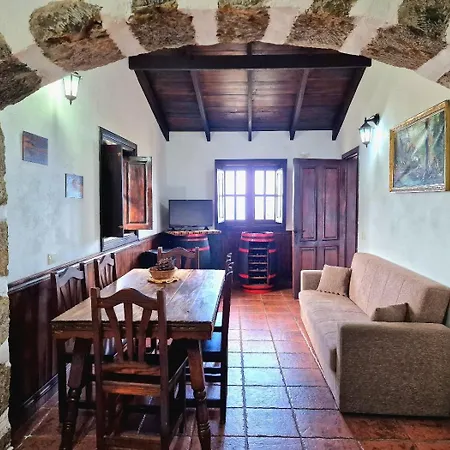 木屋 Mountain Rural House Teide Volcano By Hrtenerife Net