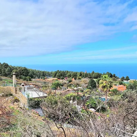 Mountain Rural House Teide Volcano By Hrtenerife Net 木屋